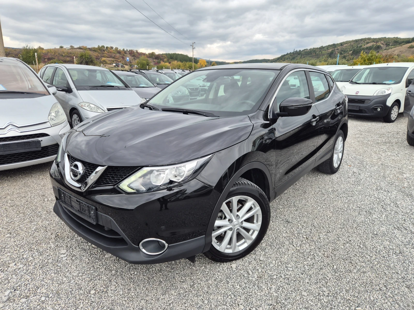 Nissan Qashqai 1.5 DCI - изображение 2