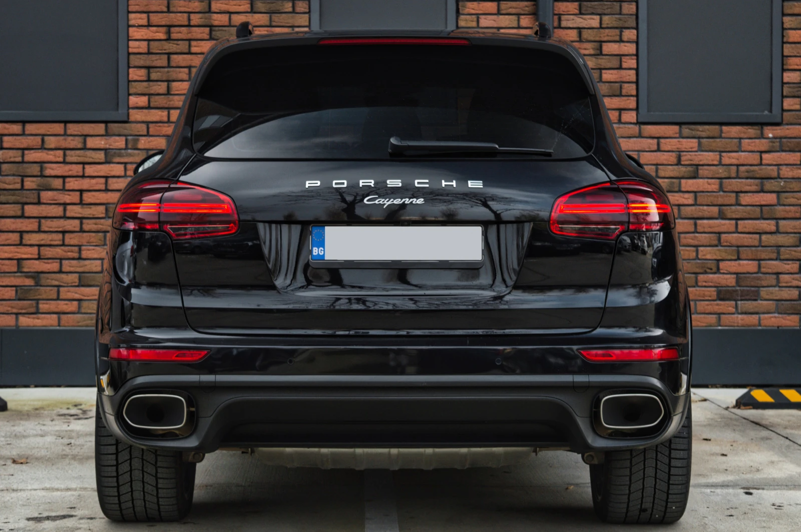 Porsche Cayenne D Platinum Edition - изображение 5