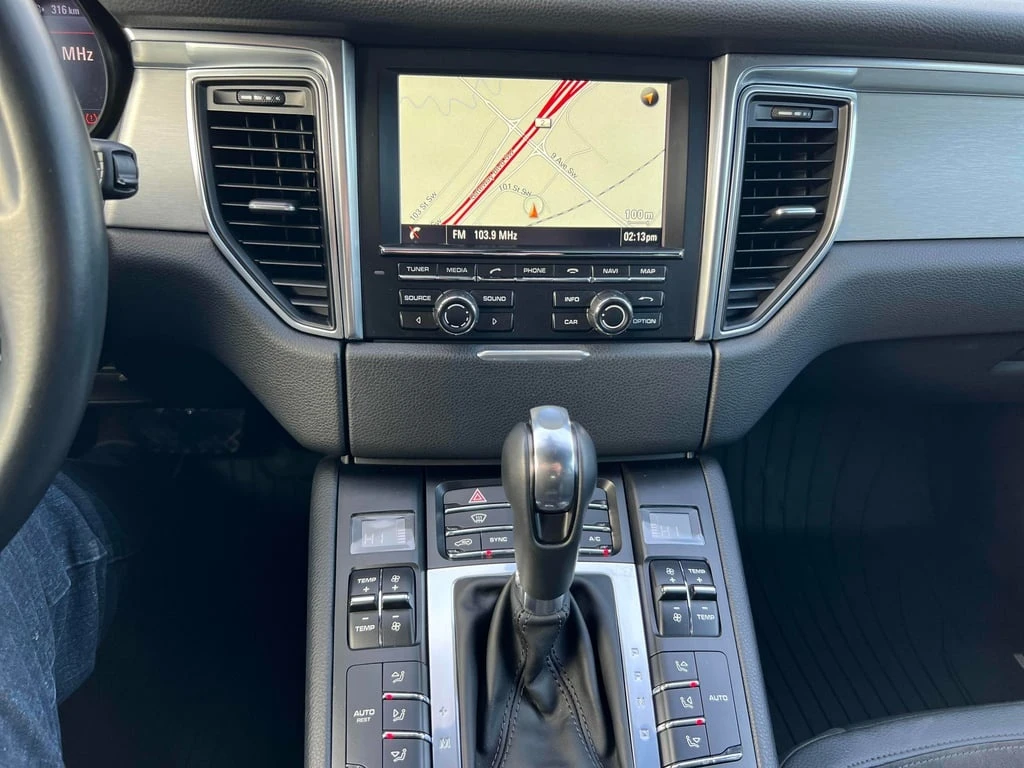 Porsche Macan * S * CARFAX * БЕЗ ПЪРВОНАЧАЛНА ВНОСКА - изображение 9