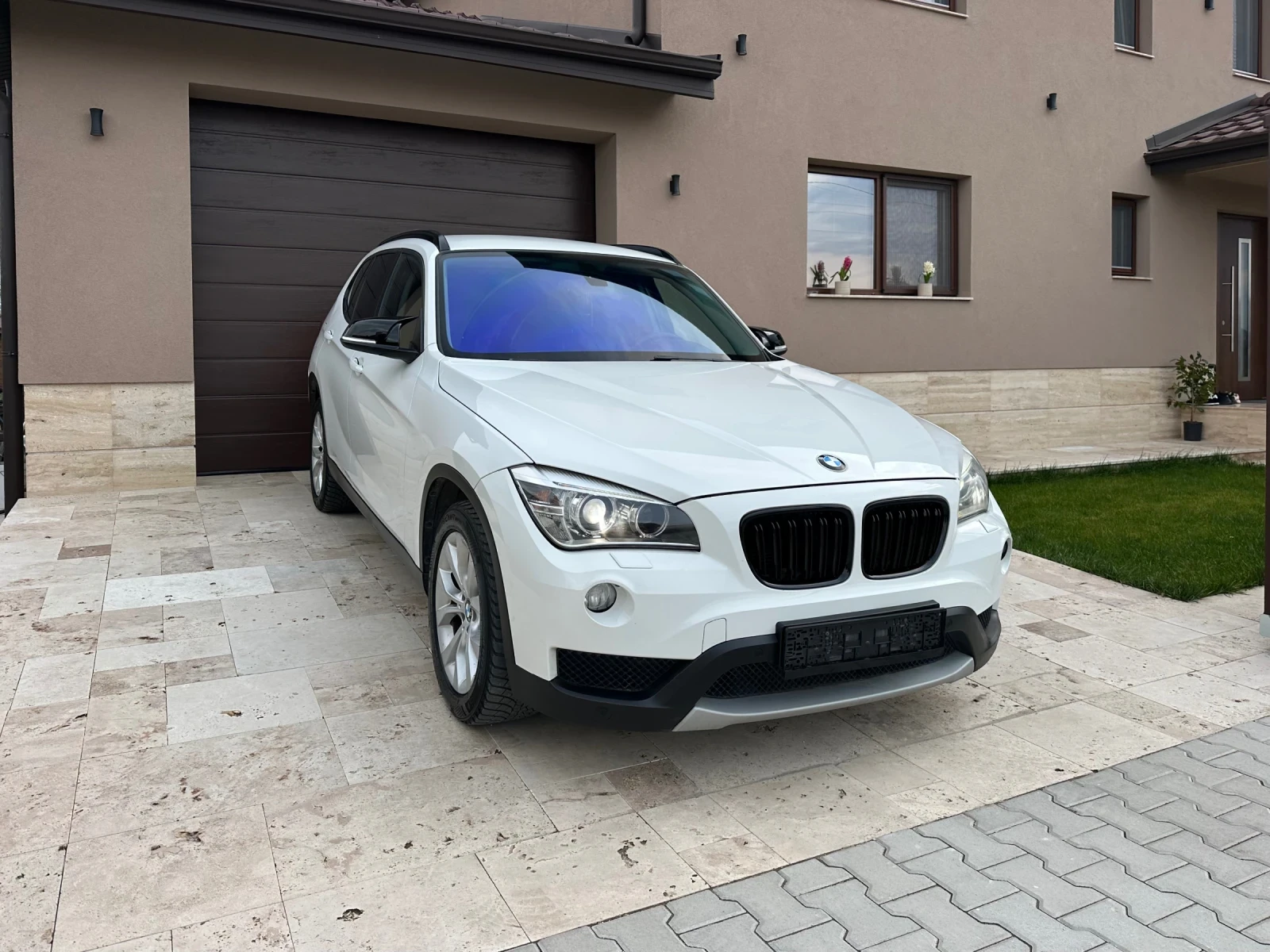 BMW X1 2.0XDRIVE* ��������* ����* 184��* �������* BiXENON | Mobile.bg � ����������� 2