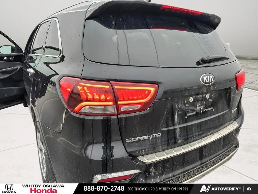 Kia Sorento AWD* МЪРТВА* ТОЧКА* КАМЕРА* КОЖА* ПОДГРЕВ* , снимка 8 - Автомобили и джипове - 53975591