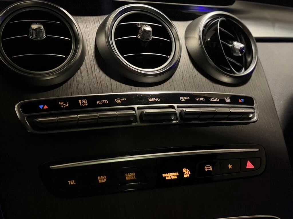 Mercedes-Benz GLC 4MATIC* АвтоКредит* (ЦЕНА ДО БГ), снимка 12 - Автомобили и джипове - 53999703