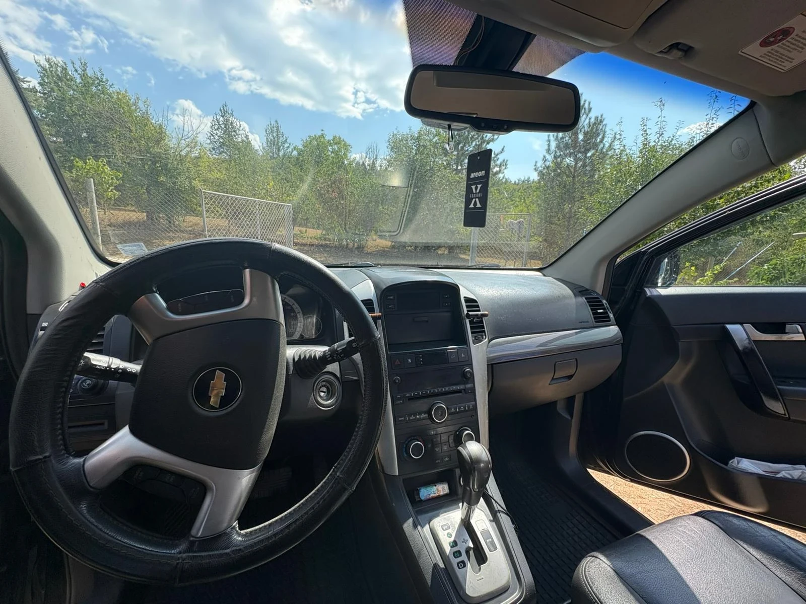 Chevrolet Captiva 3.2 LPG, снимка 9 - Автомобили и джипове - 54580266