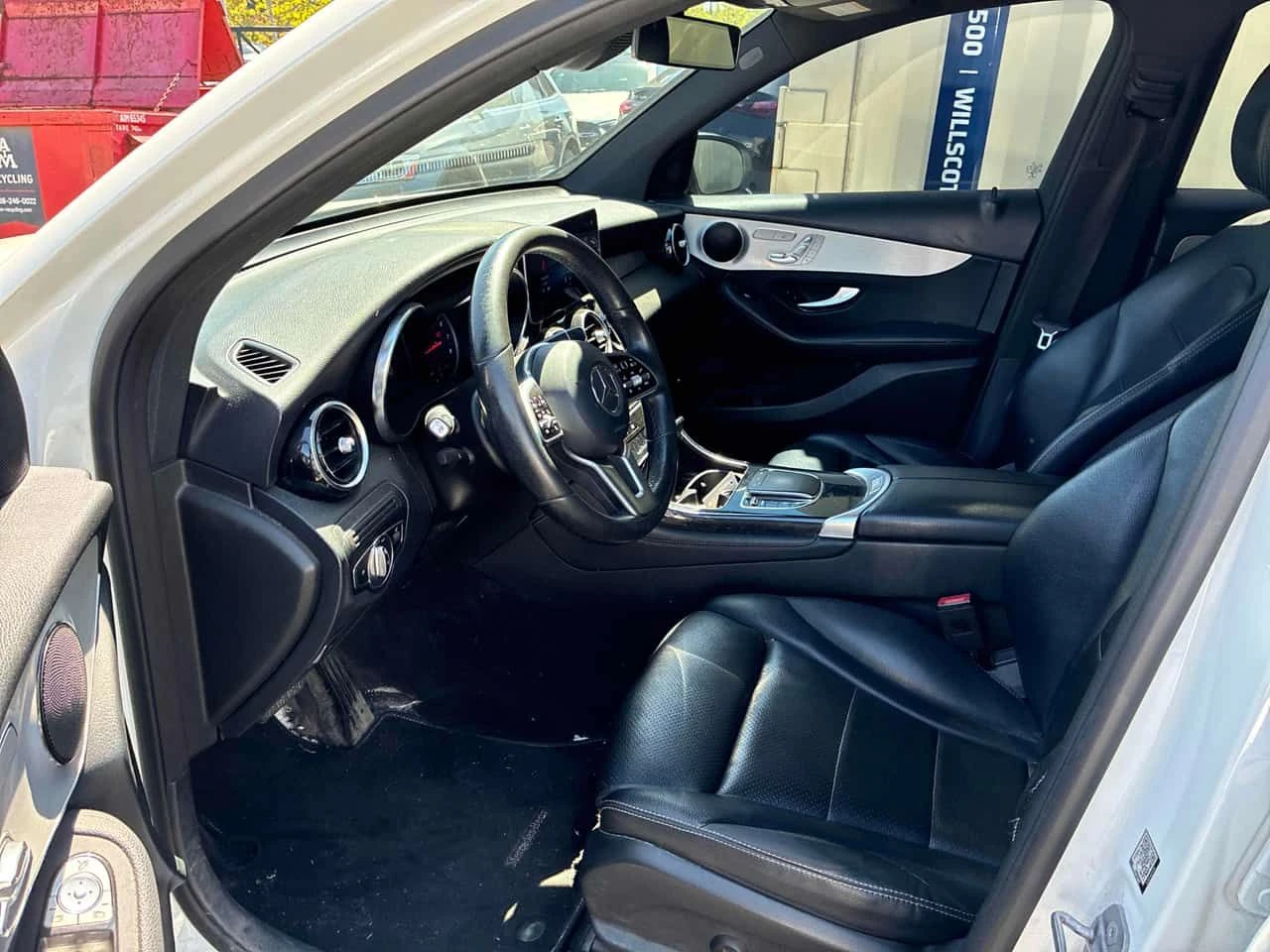 Mercedes-Benz GLC 300  CARFAX, снимка 5 - Автомобили и джипове - 54700905