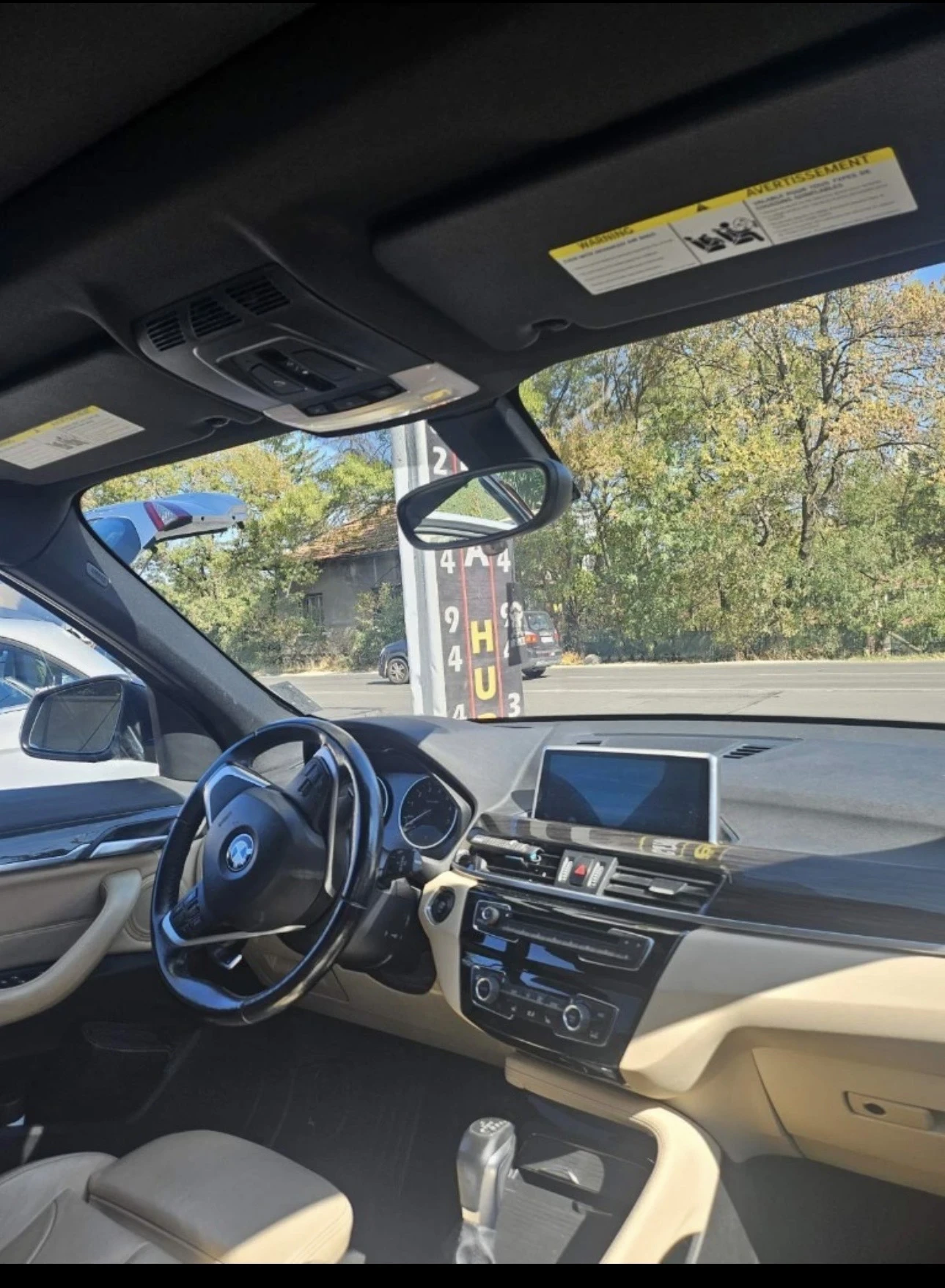 BMW X1 28I, снимка 8 - Автомобили и джипове - 54710614