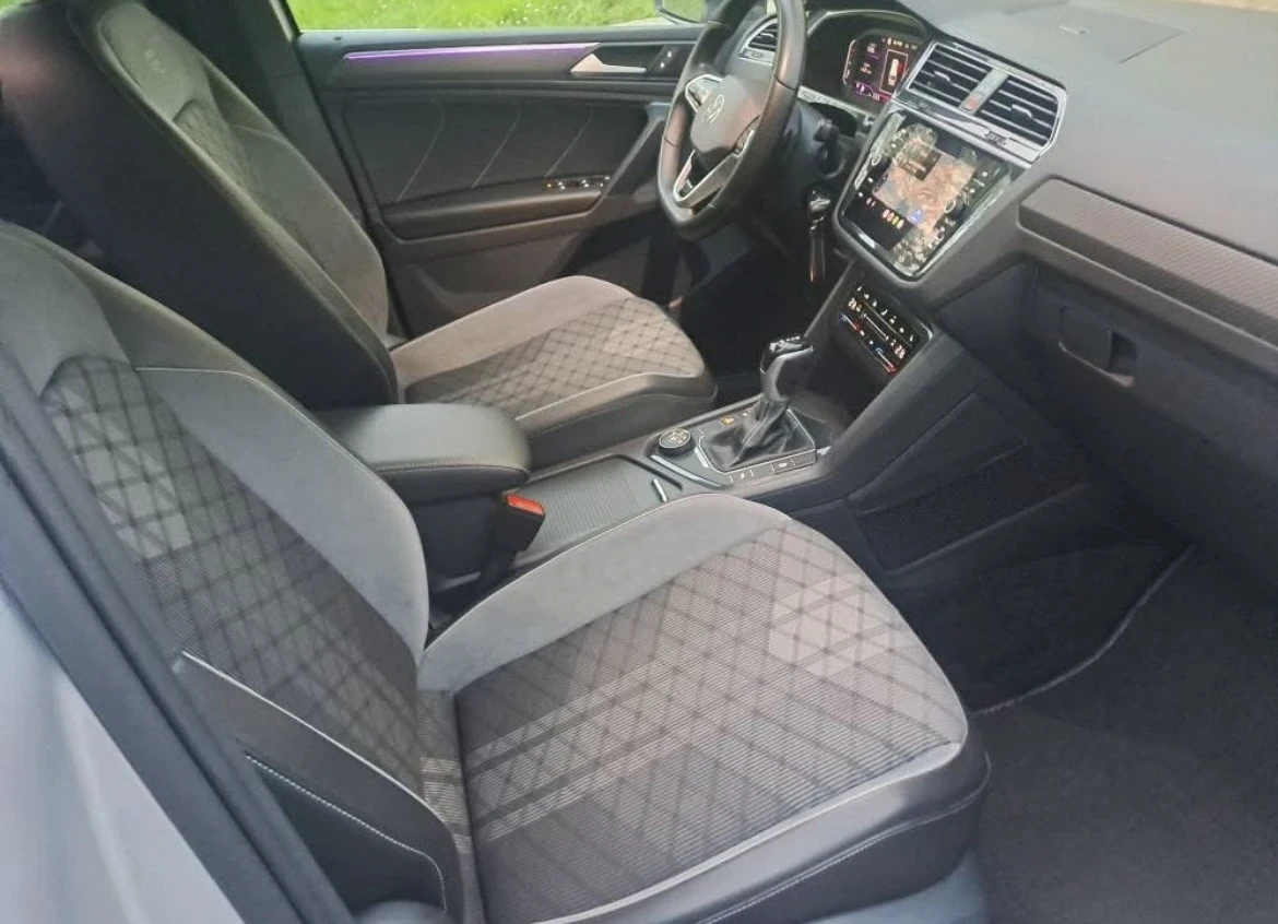 VW Tiguan 2.0 TDI DSG, снимка 8 - Автомобили и джипове - 54952869