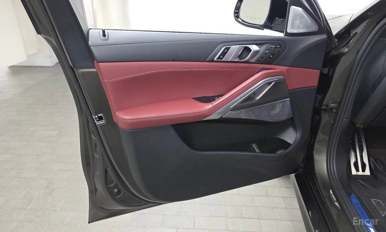 BMW X6 * ФИКСИРАНА ЦЕНА ДО БЪЛГАРИЯ * АВТОКРЕДИТ, снимка 15 - Автомобили и джипове - 55398761