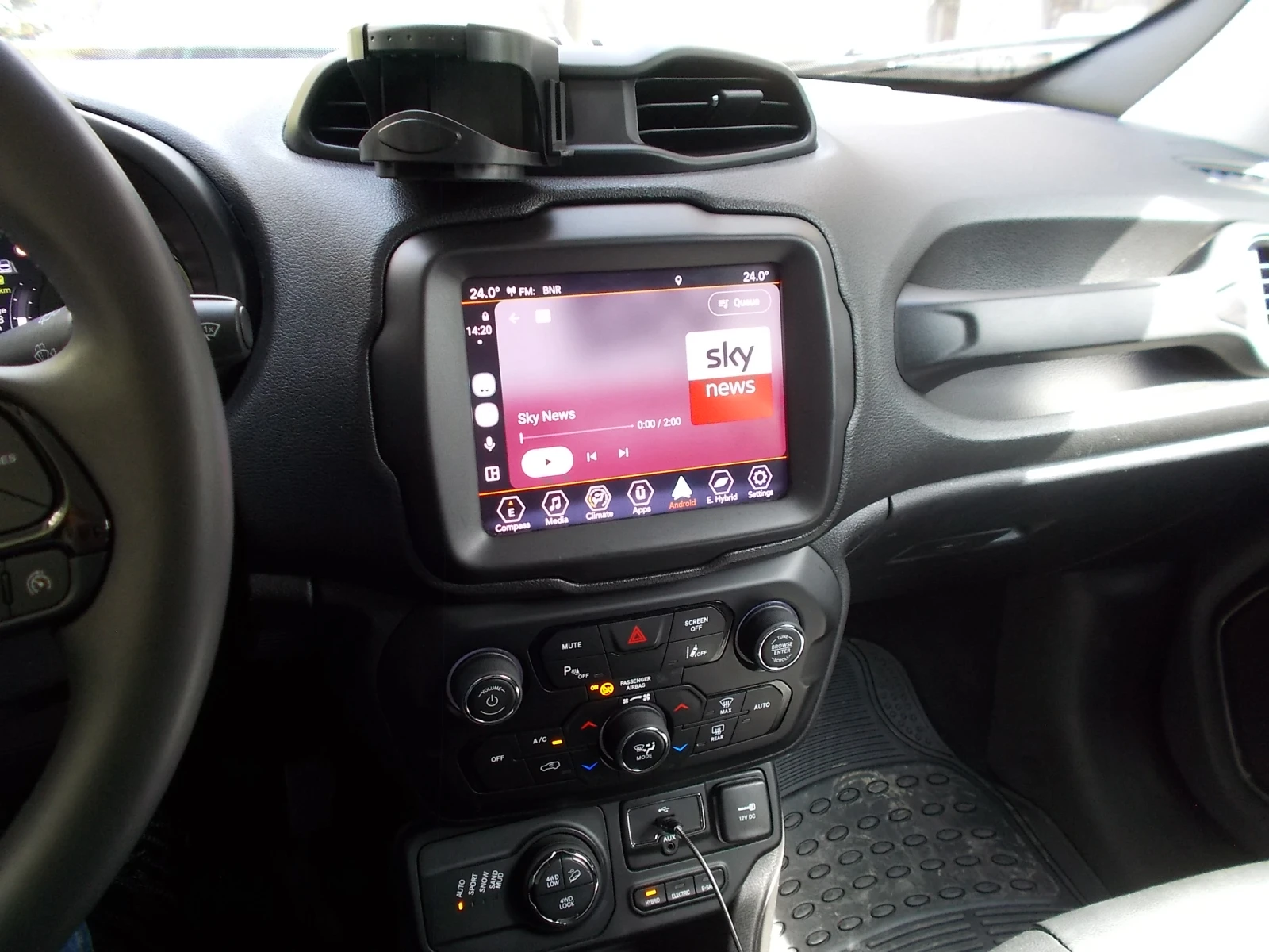 Jeep Renegade 1.3 Plug-in Hybrid, 4x4, Automat, FULL, , снимка 11 - Автомобили и джипове - 55954990