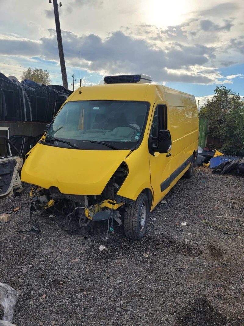 Renault Master 2.3dci/на части , снимка 1 - Бусове и автобуси - 42734327