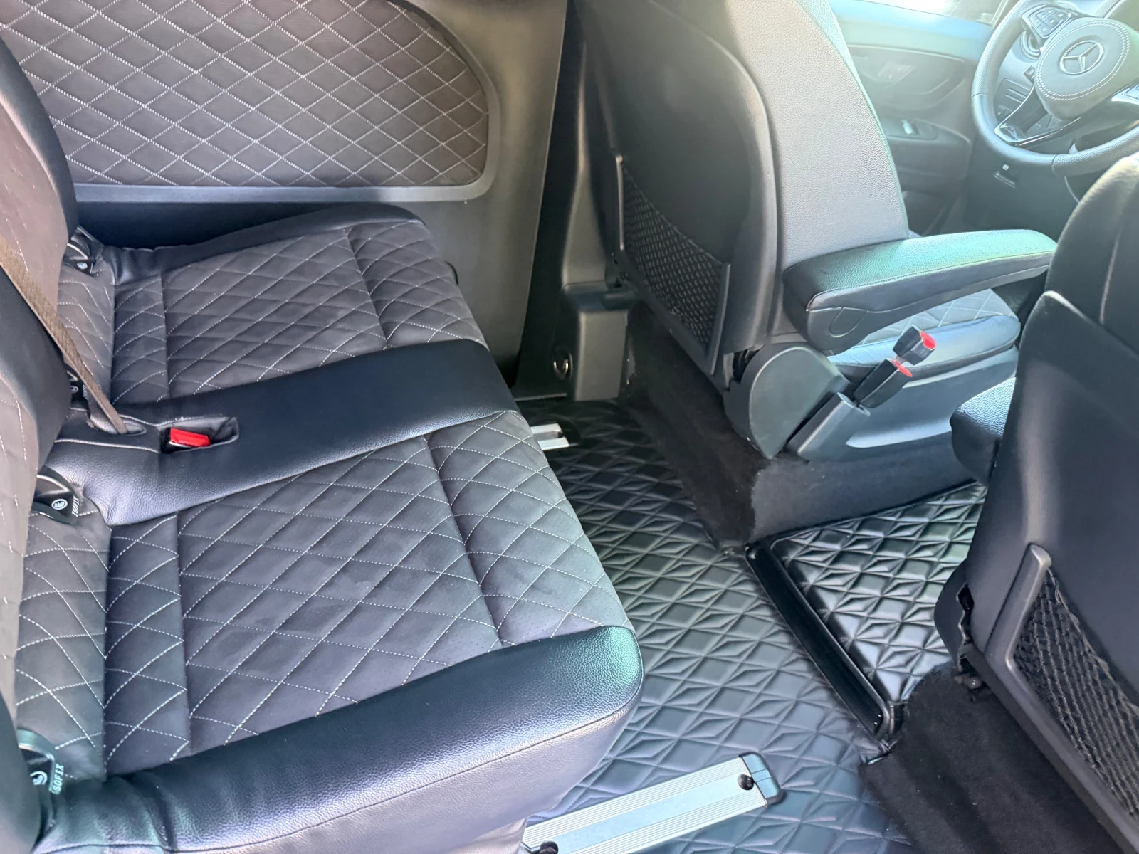 Mercedes-Benz V 300 Mercedes-Vclass-2.0Turbo-231 kcBenzin-Avtomat , снимка 12 - Бусове и автобуси - 54793295