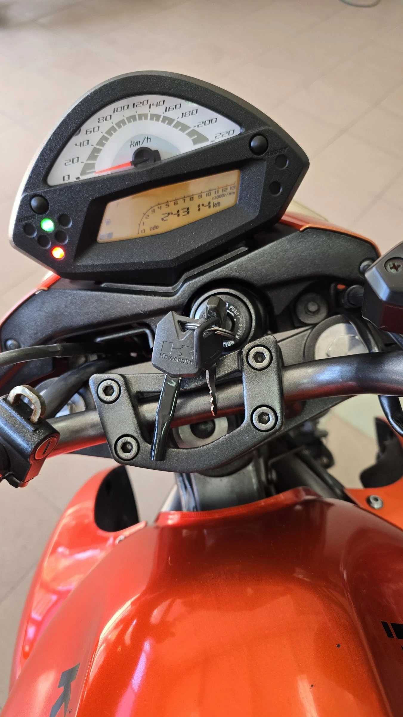 Kawasaki ER 6 EN Лизинг !, снимка 8 - Мотоциклети и мототехника - 54595376