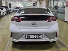 Hyundai Ioniq, снимка 4
