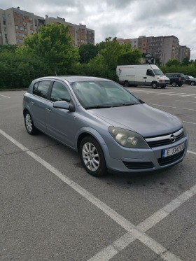     Opel Astra 1.6i, 