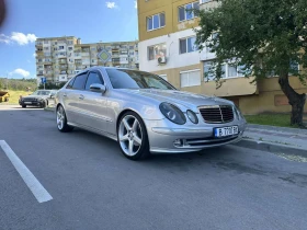  Mercedes-Benz E 320