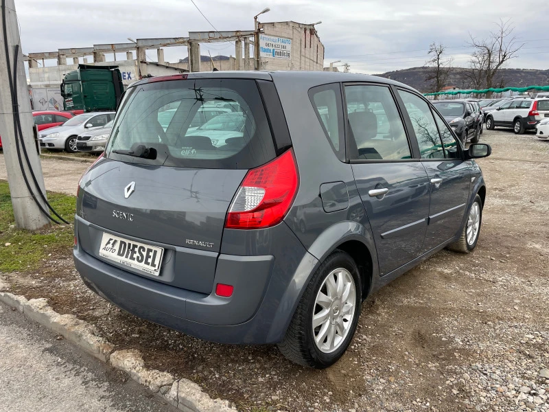 Renault Scenic 1.5DCI-FEIS-ITALIA, снимка 9 - Автомобили и джипове - 43685815