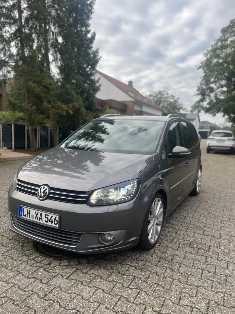 VW Touran 2.0TDI, снимка 1 - Автомобили и джипове - 47820056