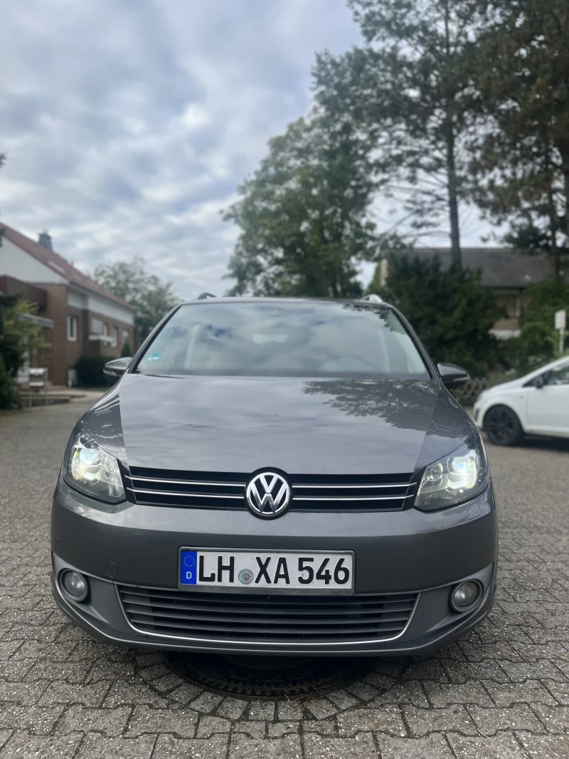 VW Touran 2.0TDI, снимка 3 - Автомобили и джипове - 47820056