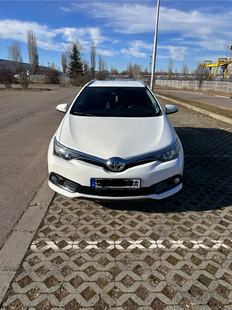 Toyota Auris Гаранция, Hybrid, 136к.с., камера, , снимка 1 - Автомобили и джипове - 48823415