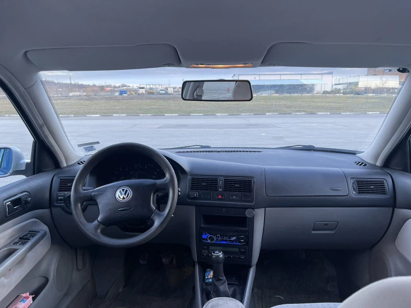 VW Golf, снимка 6 - Автомобили и джипове - 48888252