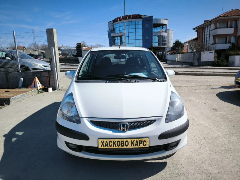 Honda Jazz 1.4i, снимка 2 - Автомобили и джипове - 49392517