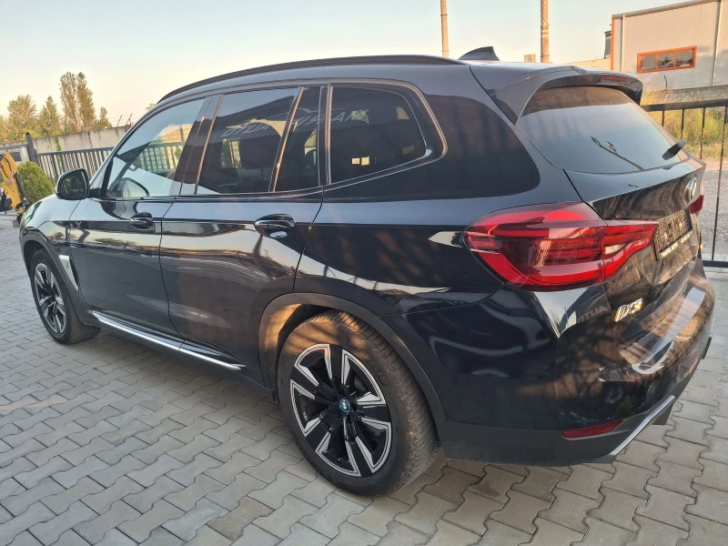 BMW iX3 M-Sport* 80kw* Shadowline* headUP* pano 360 Лизинг, снимка 5 - Автомобили и джипове - 50729334