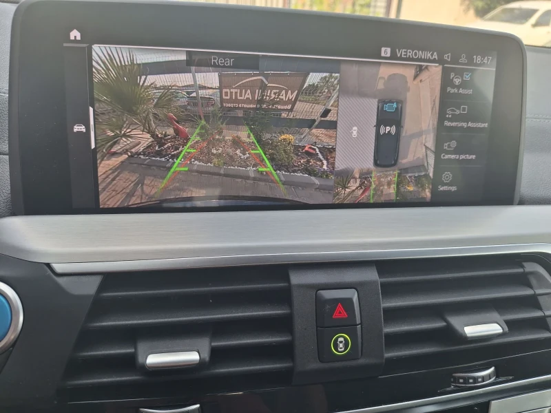 BMW iX3 M-Sport* 80kw* Shadowline* headUP* pano 360 Лизинг, снимка 16 - Автомобили и джипове - 50729334