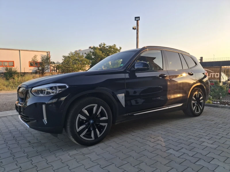 BMW iX3 M-Sport* 80kw* Shadowline* headUP* pano 360 Лизинг, снимка 3 - Автомобили и джипове - 50729334