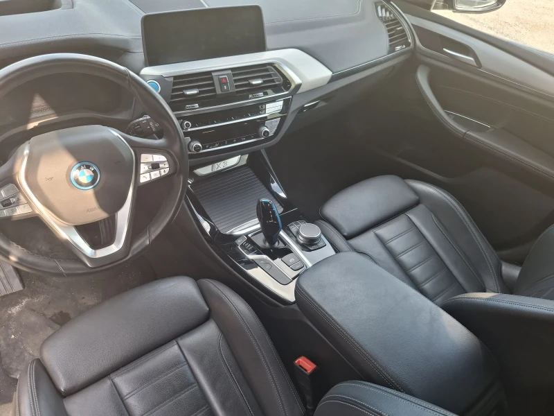 BMW iX3 M-Sport* 80kw* Shadowline* headUP* pano 360 Лизинг, снимка 14 - Автомобили и джипове - 50729334