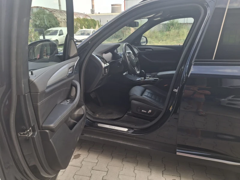 BMW iX3 M-Sport* 80kw* Shadowline* headUP* pano 360 Лизинг, снимка 13 - Автомобили и джипове - 50729334