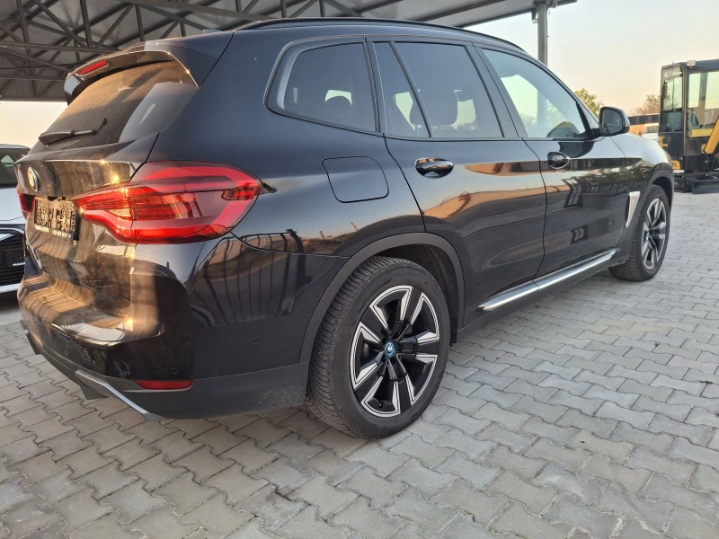 BMW iX3 M-Sport* 80kw* Shadowline* headUP* pano 360 Лизинг, снимка 6 - Автомобили и джипове - 50729334