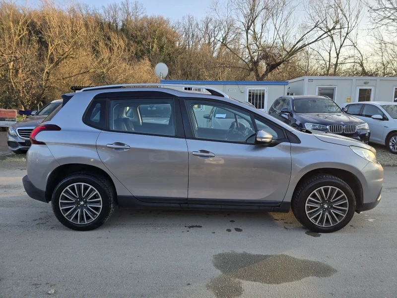Peugeot 2008 1.2Бензин 82к.с. 84хил.км. , снимка 8 - Автомобили и джипове - 51325866
