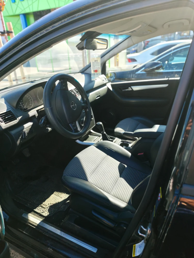 Mercedes-Benz A 180 Хечбек, снимка 5 - Автомобили и джипове - 51785526