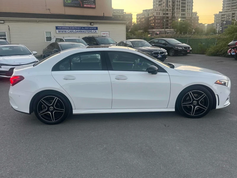 Mercedes-Benz A 220 4 MATIC/keyless/360 камери/подгрев/лизинг, снимка 3 - Автомобили и джипове - 52317708