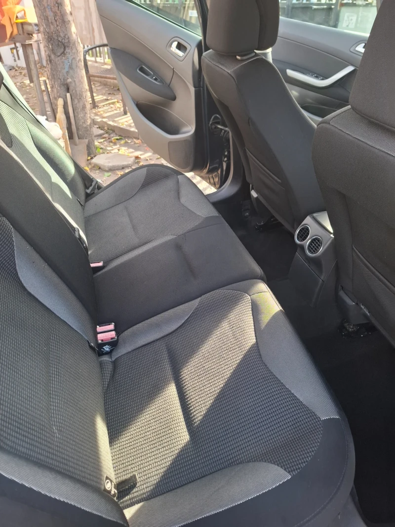 Peugeot 308 Премиум, снимка 9 - Автомобили и джипове - 52404349