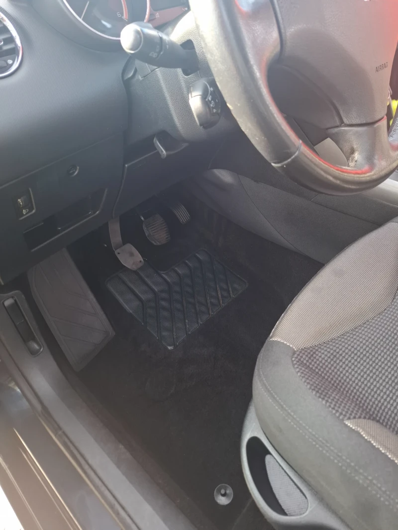 Peugeot 308 Премиум, снимка 5 - Автомобили и джипове - 52404349