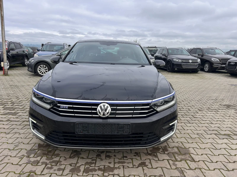 VW Passat 1.4GTE PLUG IN HYBRID AVTOMAT/NAVI/KOJA/KAMERA, снимка 3 - Автомобили и джипове - 52694499