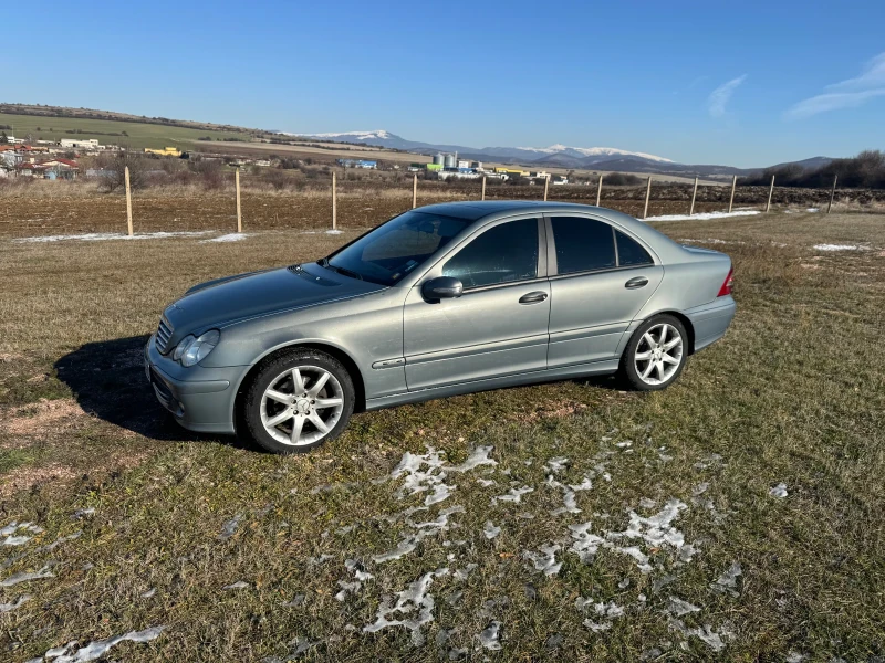Mercedes-Benz C 200 4