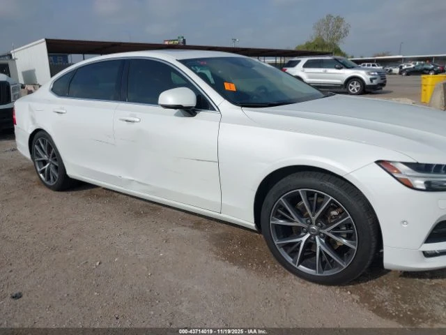 Volvo S90 AWD T5 MOMENTUM* * * *  | Mobile.bg   5