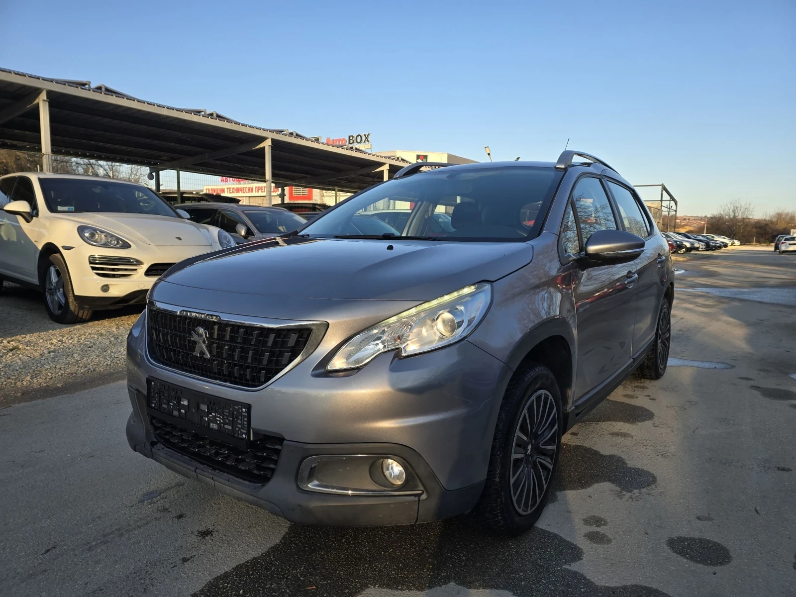 Peugeot 2008 1.2Бензин 82к.с. 84хил.км. , снимка 1