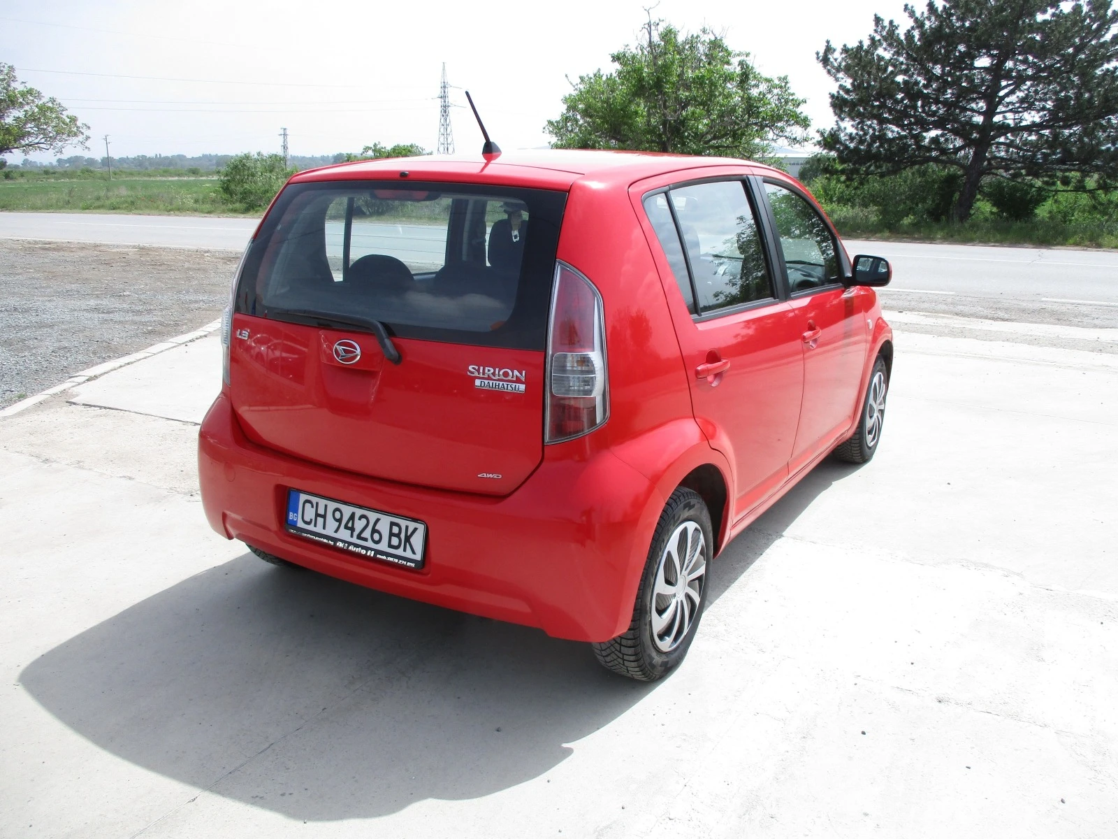 Daihatsu Sirion КАТО НОВА - изображение 4