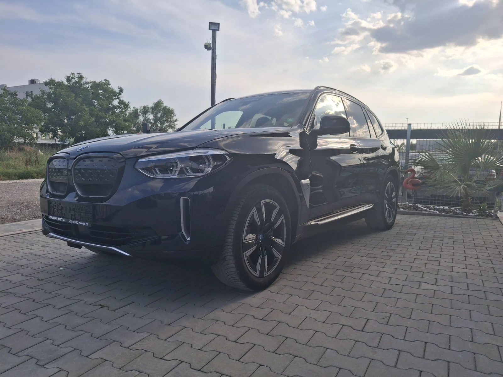 BMW iX3 M-Sport* 80kw* Shadowline* headUP* pano 360 - изображение 3
