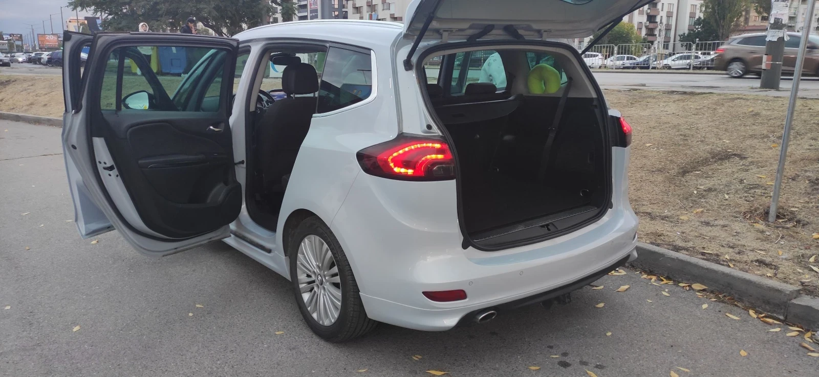 Opel Zafira OPC line - изображение 2