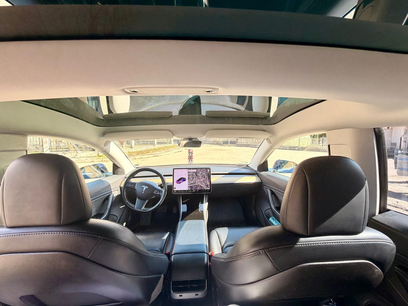 Tesla Model 3, снимка 13 - Автомобили и джипове - 53775335