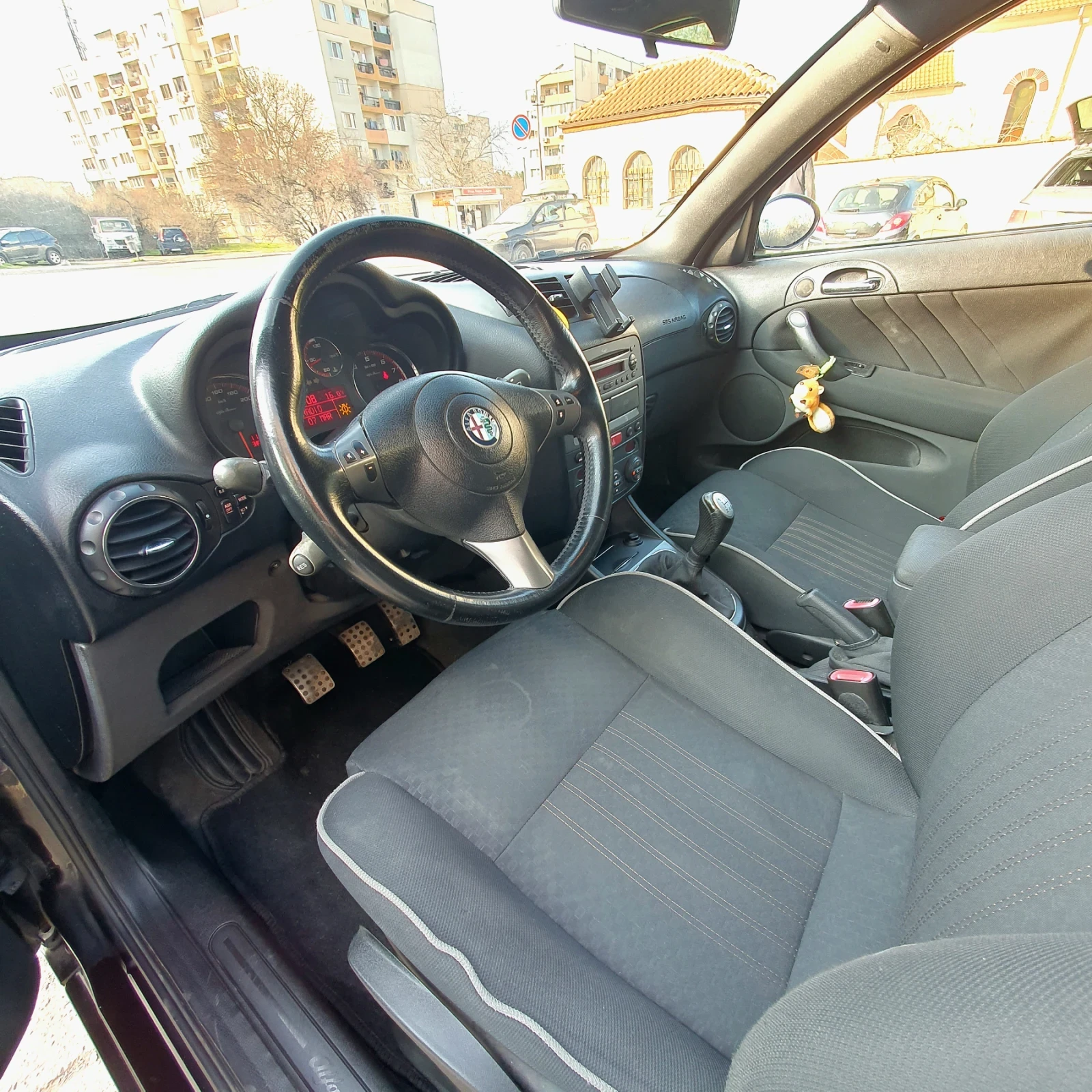 Alfa Romeo 147, снимка 4 - Автомобили и джипове - 53755025