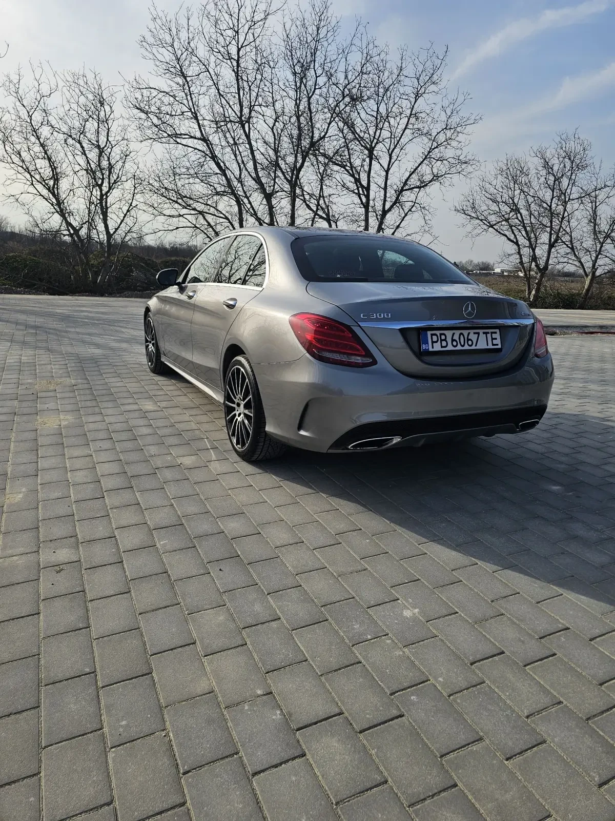 Mercedes-Benz C 300, снимка 9 - Автомобили и джипове - 53824370