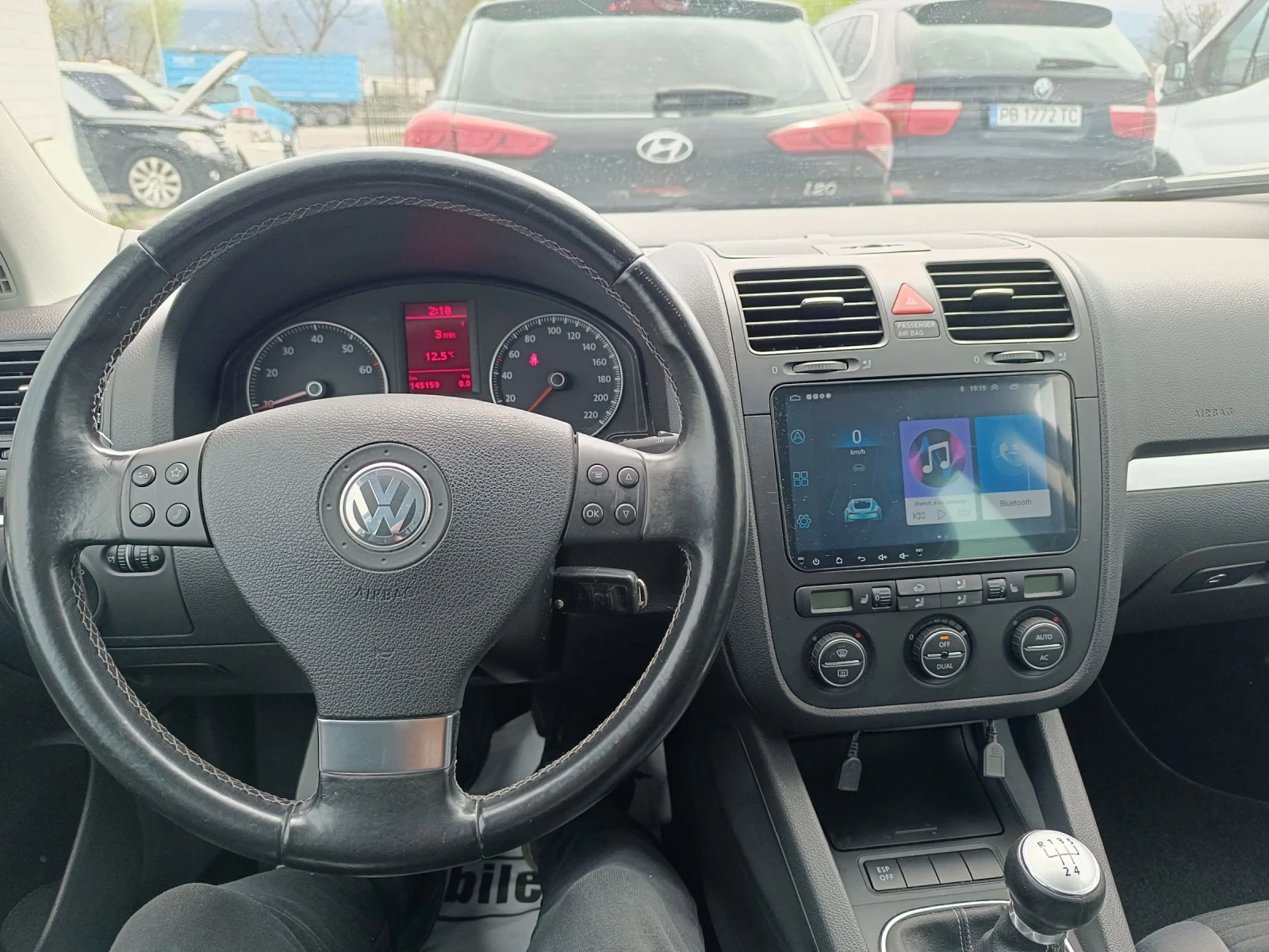 VW Golf COMFORT LINE , снимка 13 - Автомобили и джипове - 53852581