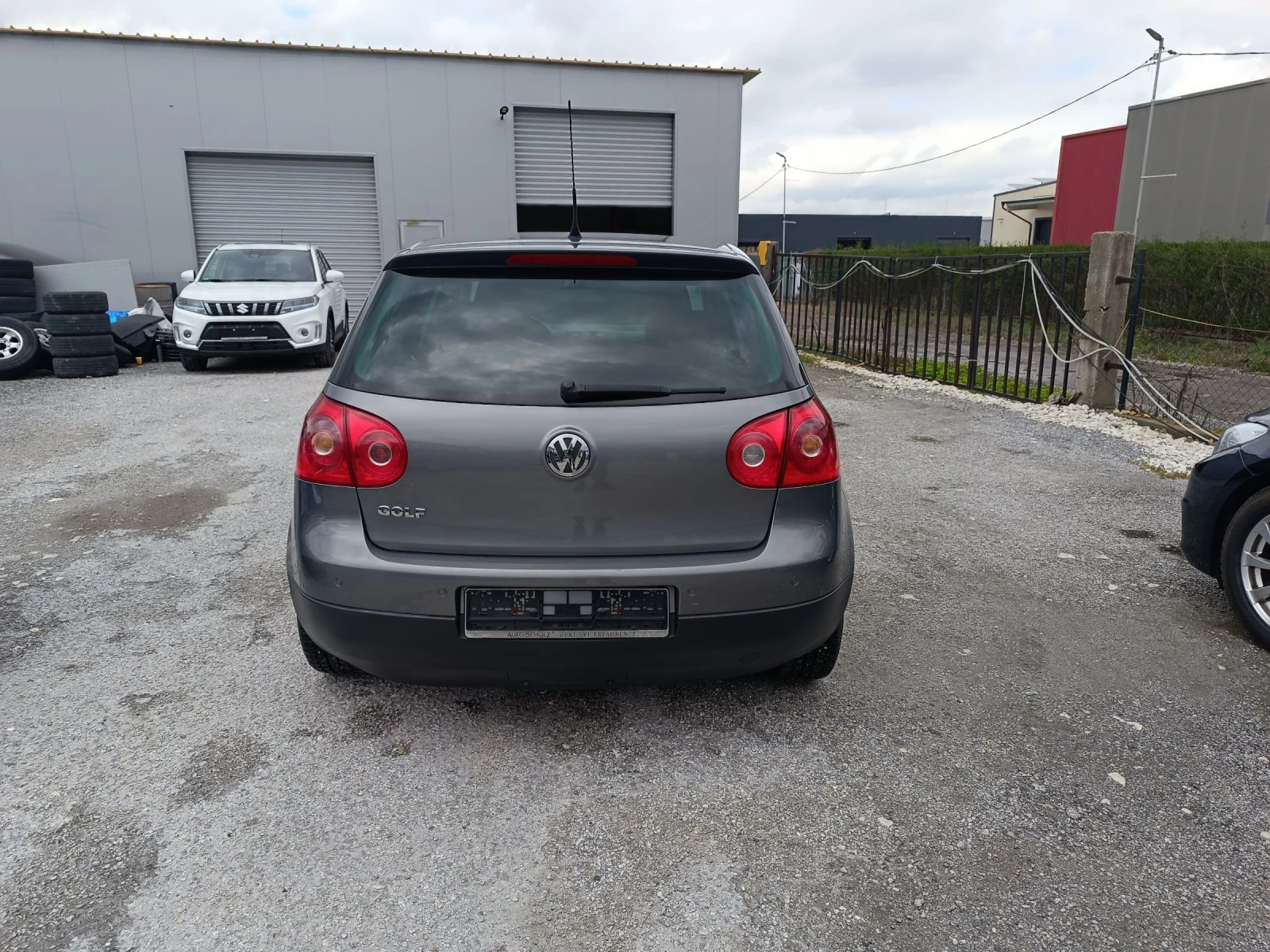 VW Golf COMFORT LINE , снимка 5 - Автомобили и джипове - 53852581