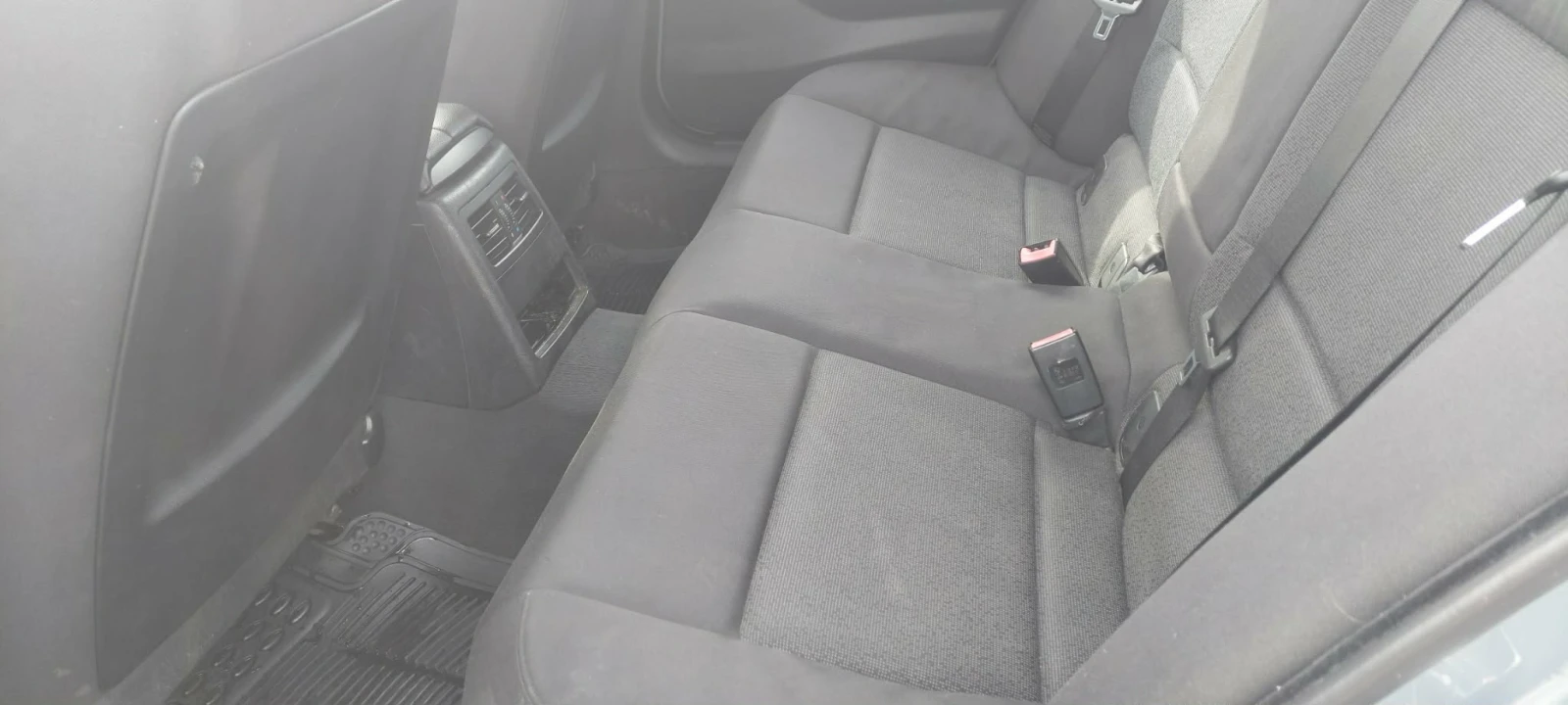 BMW 320, снимка 8 - Автомобили и джипове - 53923654