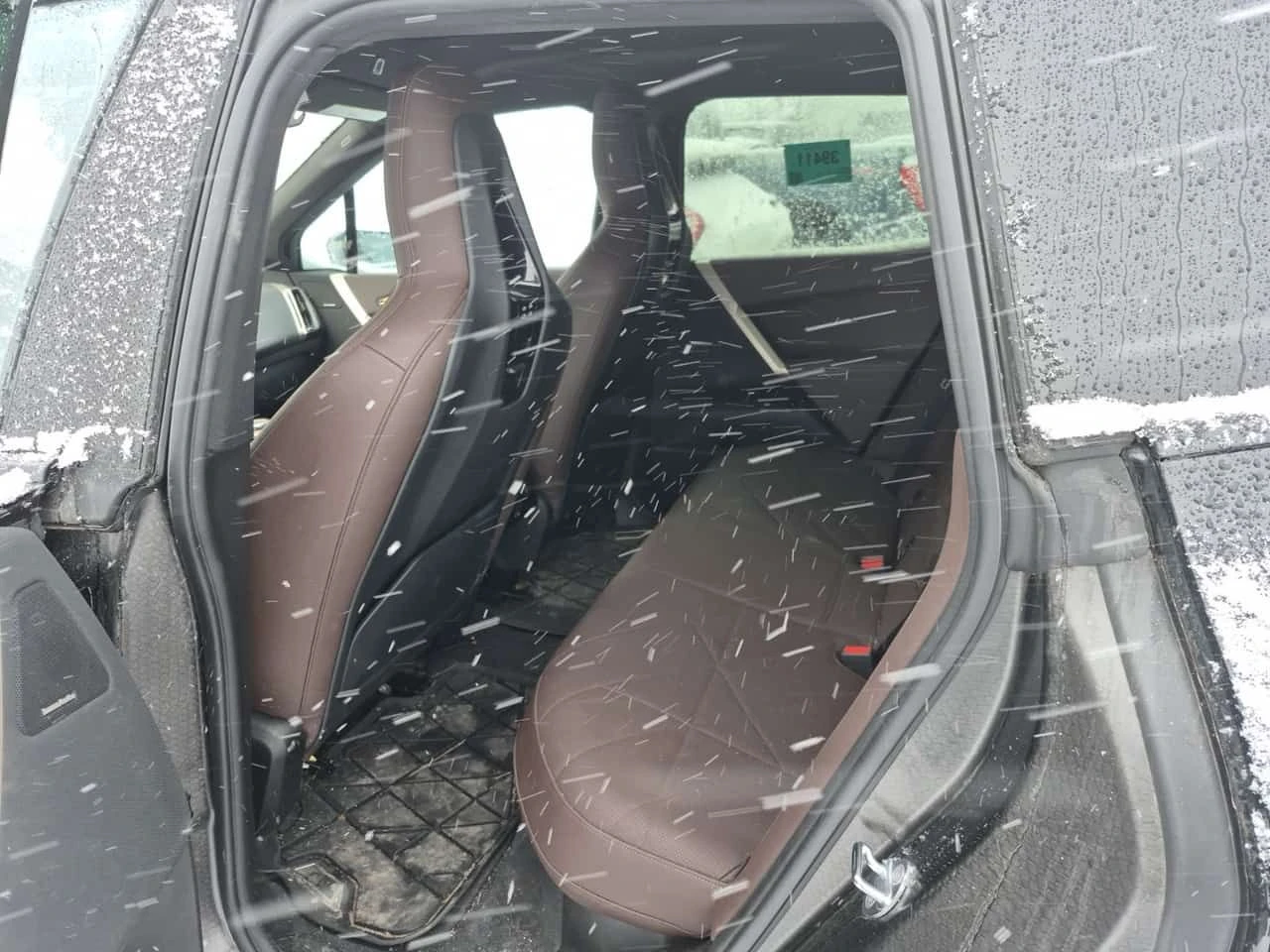 BMW iX  XDRIVE40| 360| ОБДУХВАНЕ| HUD| 2 КЛЮЧА| CARFAX , снимка 12 - Автомобили и джипове - 53950830