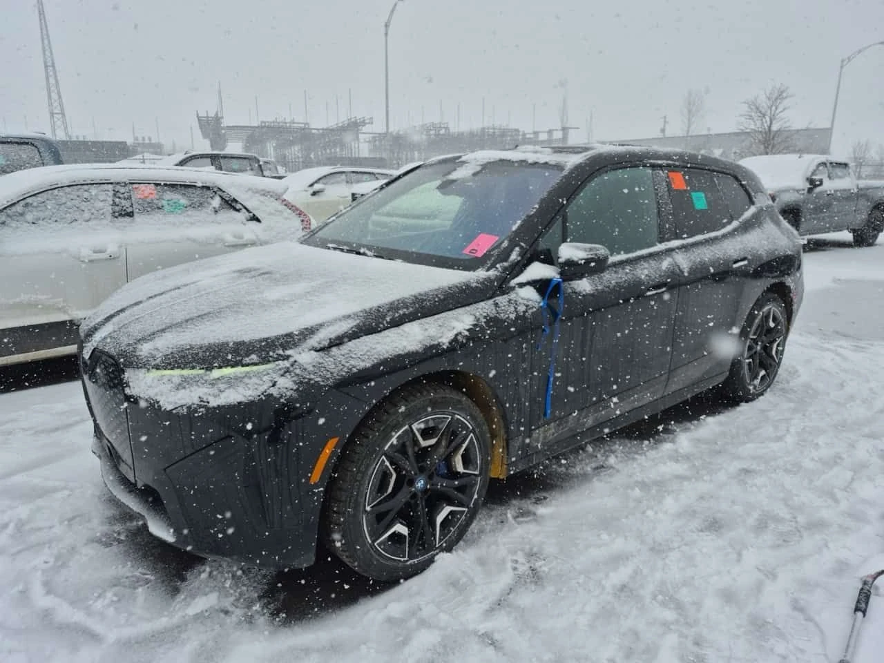 BMW iX  XDRIVE40| 360| ОБДУХВАНЕ| HUD| 2 КЛЮЧА| CARFAX  | Auto.bg — изображение 1